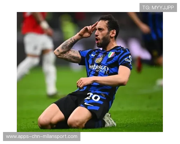 国米前锋及时插上完成重要补射——瞬间洞察与持续练习的力量